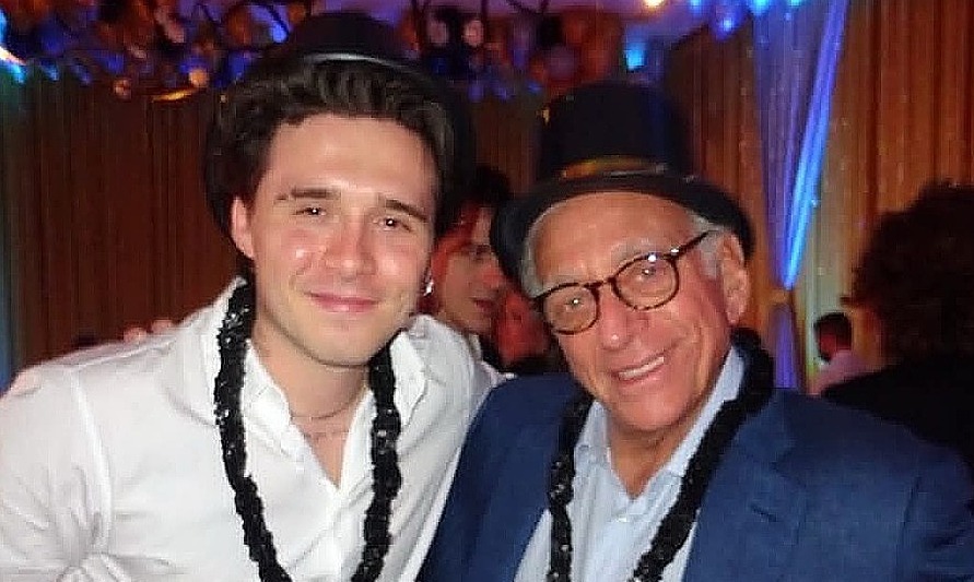 Brooklyn Beckham chúc sinh nhật bố vợ giữa tin đồn bất hòa gia đình - hình ảnh - betau88.vip