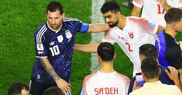 Cầu thủ Jordan khoe ảnh bên Messi dù thua Argentina: Sức hút GOAT lan tỏa đến AU88 - hình ảnh - betau88.vip