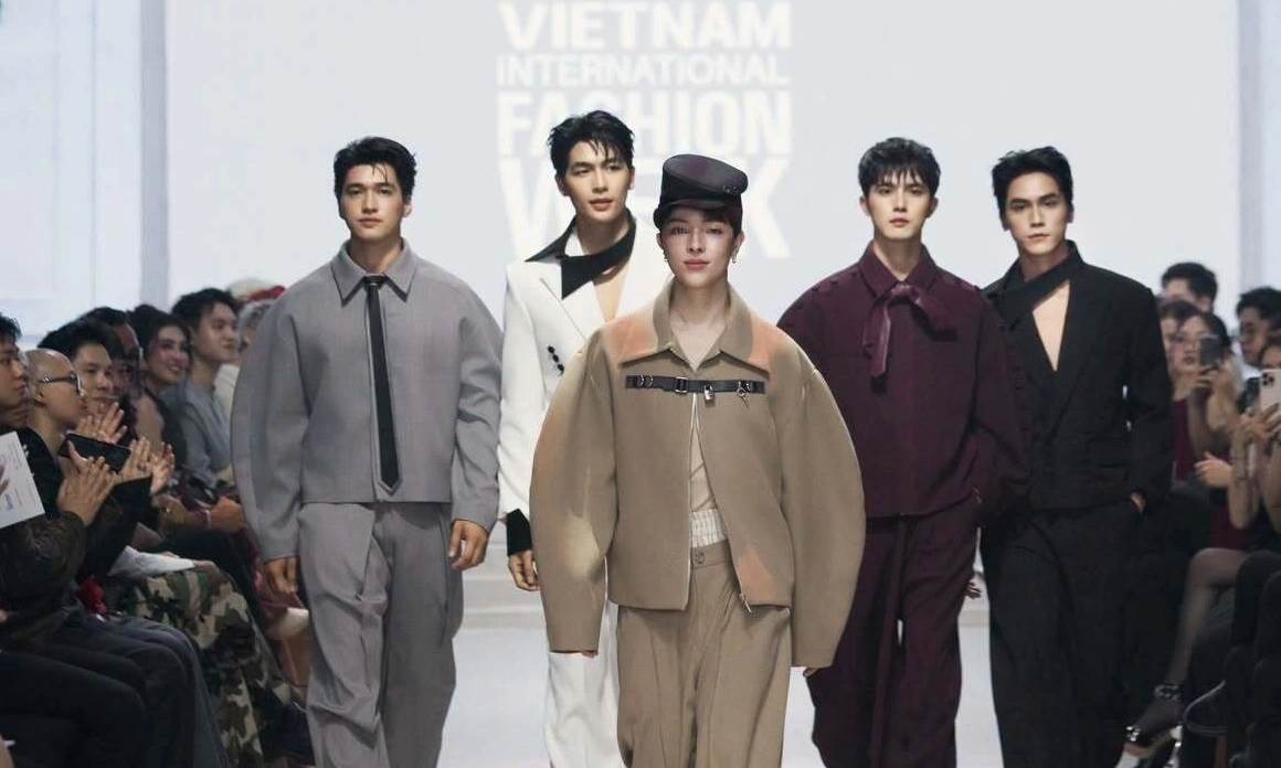 AU88 Việt Nam và làn gió mới từ Tuần lễ thời trang Quốc tế Xuân Hè 2026 - hình ảnh - betau88.vip AU88 Việt Nam và làn gió mới từ Tuần lễ thời trang Quốc tế Xuân Hè 2026 - hình ảnh - betau88.vip