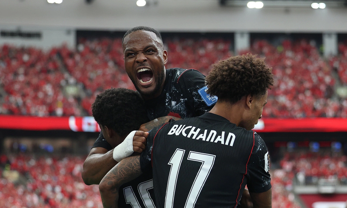 Qatar bị đuổi 2 người, thảm bại 0-6 trước Canada tại World Cup 2026 - hình ảnh - betau88.vip