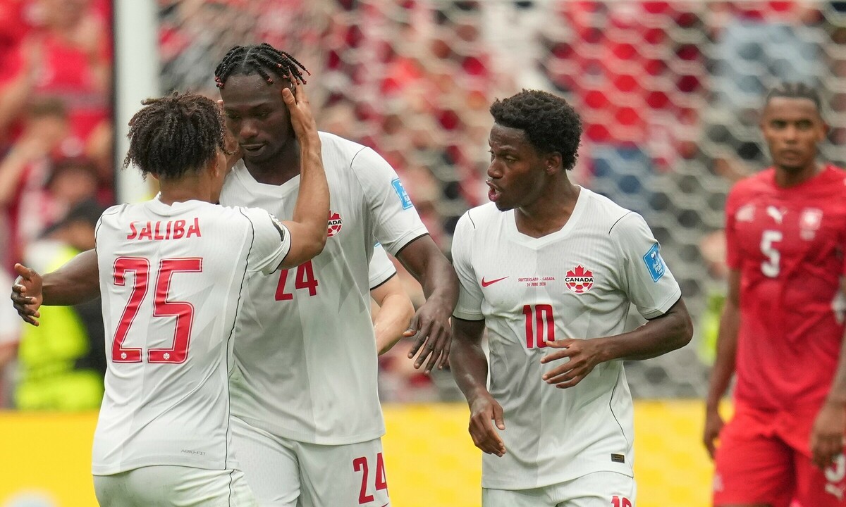 Cả ba đội chủ nhà World Cup 2026 vượt qua vòng bảng - hình ảnh - betau88.vip