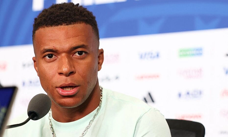 Mbappe né tranh cãi về Messi và Ronaldo, dồn tâm trí cho World Cup 2026 - hình ảnh - betau88.vip