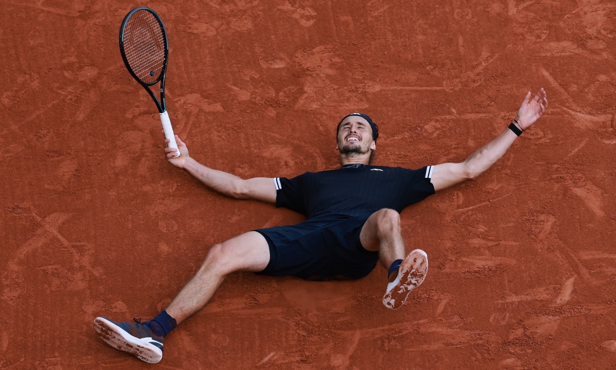 AU88 chính thức: Zverev và vị thế khó xử sau chức vô địch Roland Garros 2026 - hình ảnh - betau88.vip AU88 chính thức: Zverev và vị thế khó xử sau chức vô địch Roland Garros 2026 - hình ảnh - betau88.vip