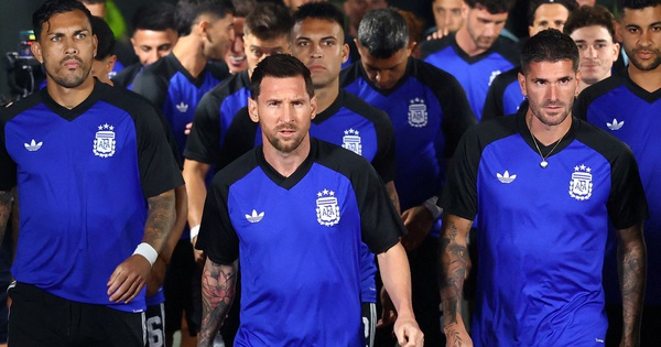 Messi và Ronaldo đồng thanh gửi thông điệp đặc biệt sau vòng bảng World Cup 2026 - hình ảnh - betau88.vip