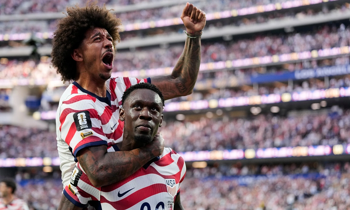 AU88 VIP: Trung vệ Mỹ lập kỷ lục chuyền bóng hoàn hảo tại World Cup 2026 - hình ảnh - betau88.vip