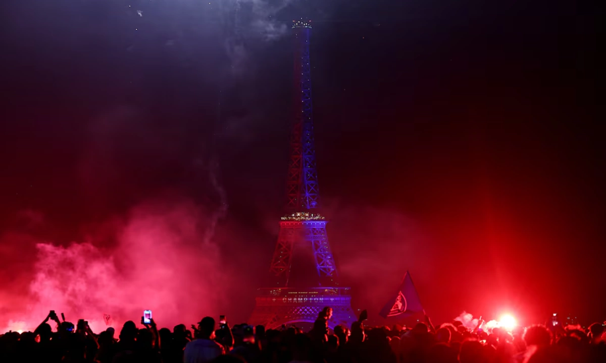 AU88 cược bóng đá: Bạo loạn sau chiến thắng của PSG và những bất ổn xã hội tại Pháp - hình ảnh - betau88.vip AU88 cược bóng đá: Bạo loạn sau chiến thắng của PSG và những bất ổn xã hội tại Pháp - hình ảnh - betau88.vip