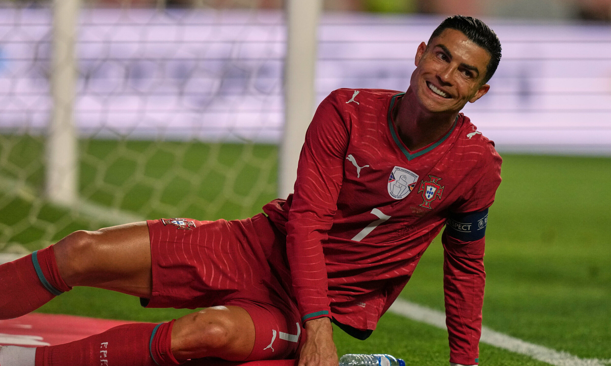 Ronaldo vắng mặt trong top 40 cầu thủ đẹp trai World Cup 2026 theo chuẩn Tỷ lệ Vàng - hình ảnh - betau88.vip
