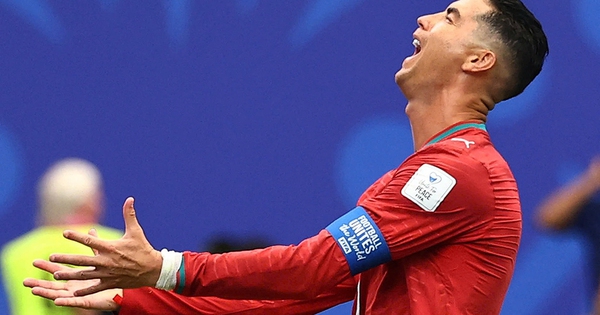 Đến lúc Ronaldo nên ngồi dự bị? - hình ảnh - betau88.vip