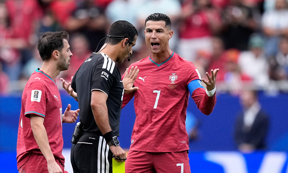Ronaldo bị chấm điểm thấp nhất trận ra quân World Cup 2026 - hình ảnh - betau88.vip