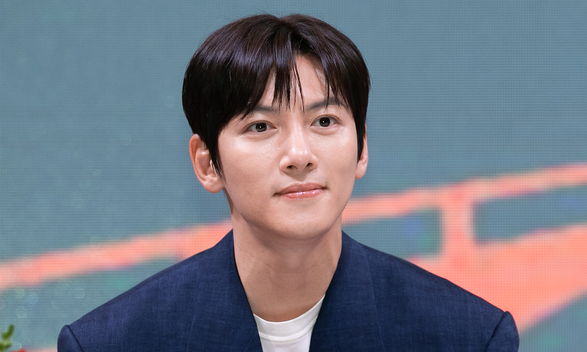 Ji Chang Wook: ‘Tôi nhận năng lượng tích cực khi đến Việt Nam’ - hình ảnh - betau88.vip