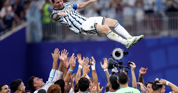 Roy Keane ca ngợi tinh thần ‘chiến đấu đường phố’ của Argentina sau kỳ tích lội ngược dòng không tưởng: góc nhìn mới cho người chơi Việt - hình ảnh - betau88.vip