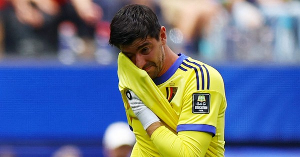 Courtois bật khóc khi chia tay World Cup theo kịch bản cay đắng nhất: góc nhìn mới cho người chơi Việt - hình ảnh - betau88.vip