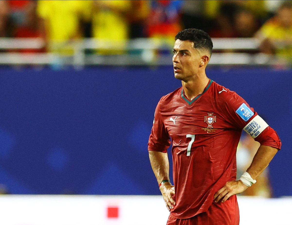 Nani: ‘Các đồng đội cần chạy thay phần Ronaldo’ - hình ảnh - betau88.vip Nani: ‘Các đồng đội cần chạy thay phần Ronaldo’ - hình ảnh - betau88.vip