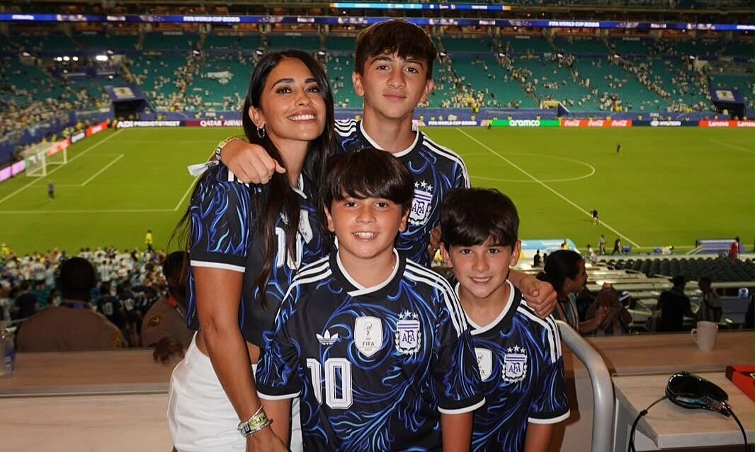 Vợ Messi cổ vũ cuồng nhiệt sau chiến thắng kịch tính - hình ảnh - betau88.vip