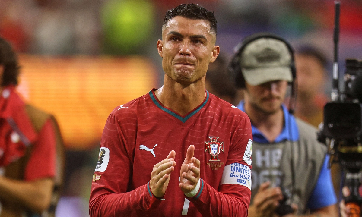 Djorkaeff: ‘Ronaldo bị Bồ Đào Nha tẩy chay’: góc nhìn mới cho người chơi Việt - hình ảnh - betau88.vip