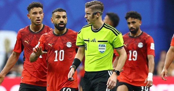 Trọng tài xử ép Ai Cập, mở đường cho Argentina vào tứ kết World Cup?: góc nhìn mới cho người chơi Việt - hình ảnh - betau88.vip