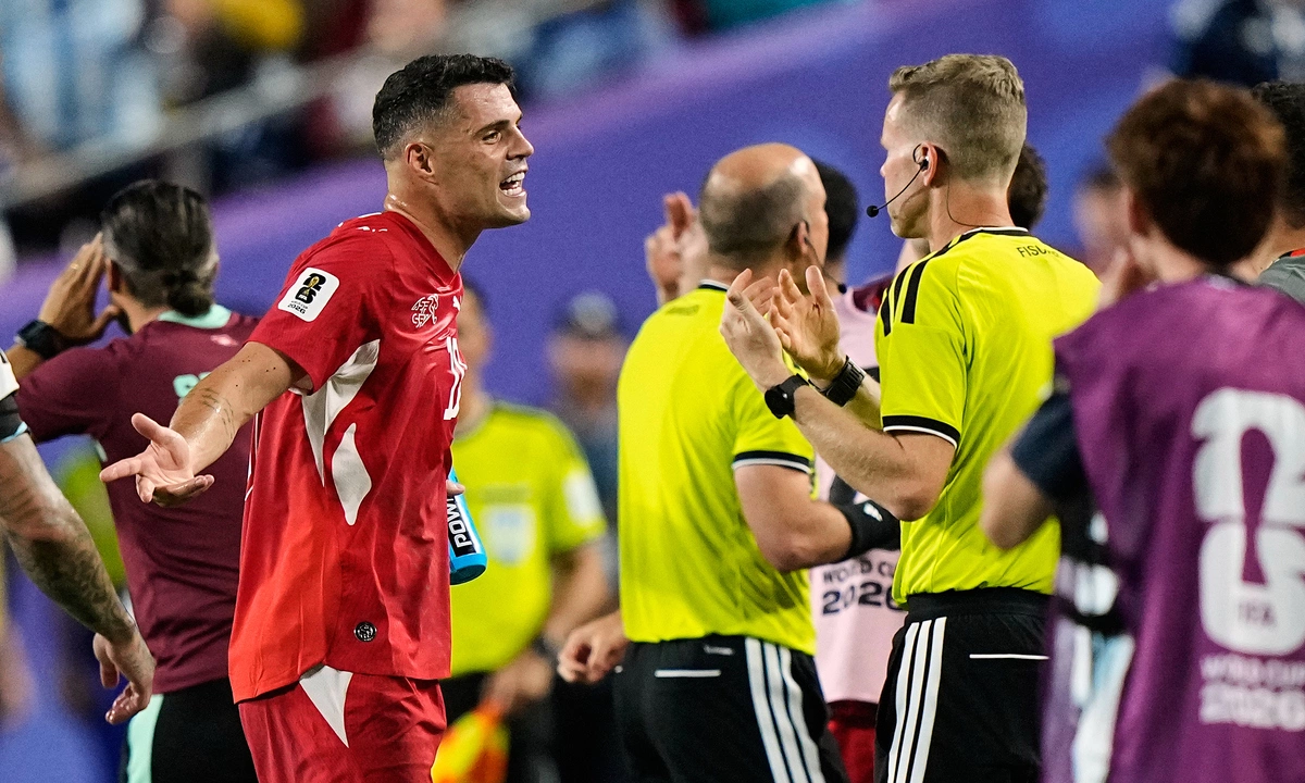 Đội trưởng Thụy Sĩ: ‘Trọng tài phá hỏng trận đấu với Argentina’: góc nhìn mới cho người chơi Việt - hình ảnh - betau88.vip